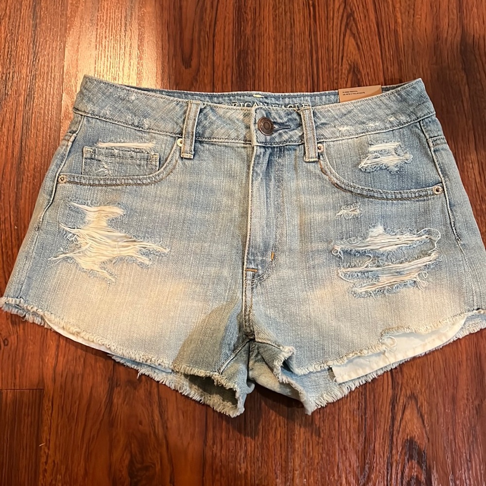 American Eagle shorts size 6